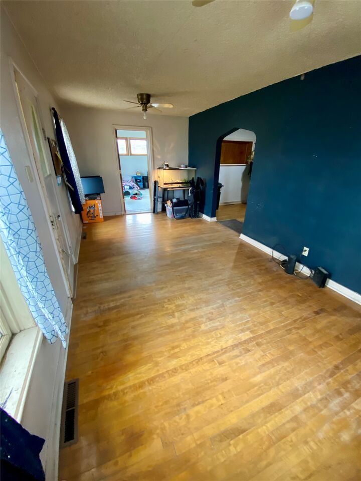 Property Photo:  423 N Pine Street  MT 59644 