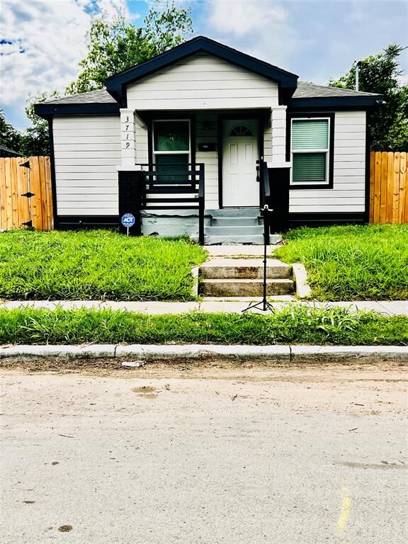 Property Photo:  3719 Meadow  TX 75215 