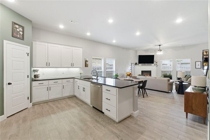 Property Photo:  5520 Clear Springs Avenue  AR 72762 