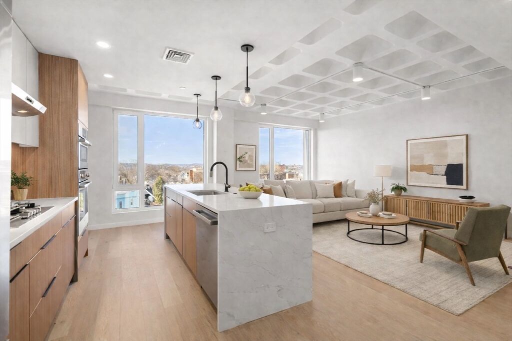 Property Photo:  125 Lowell Street 6C  MA 02143 