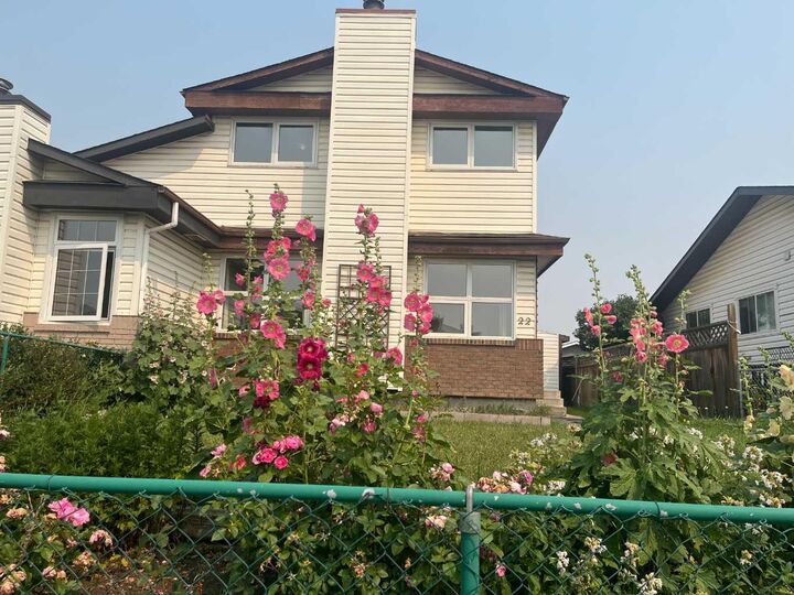 Property Photo: 22 Whitman Close NE AB Y1Y 4H4