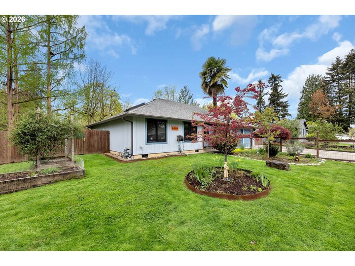 Property Photo:  9312 NE 80th Ave  WA 98662 