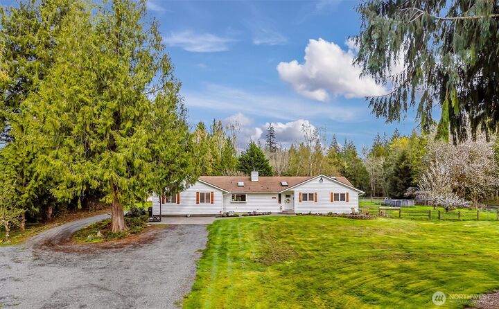 Property Photo: 11509 81st Avenue NE WA 98271