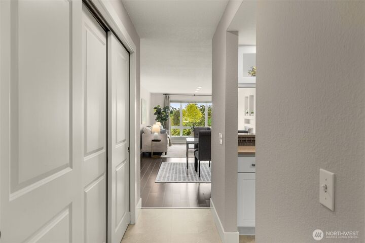 Property Photo: 145 105th Avenue SE 25 WA 98004