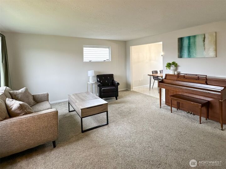 Property Photo:  611 E Joseph Avenue  WA 99208 