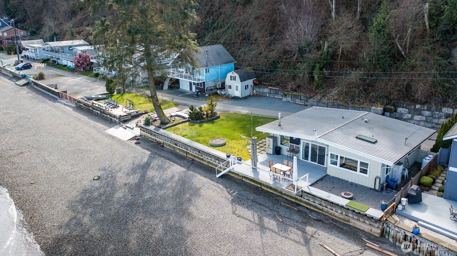 Property Photo:  3187  Shoreline Drive  WA 98282 