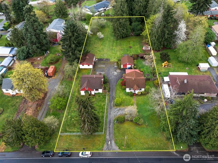 Property Photo:  6302  104th Street E  WA 98373 