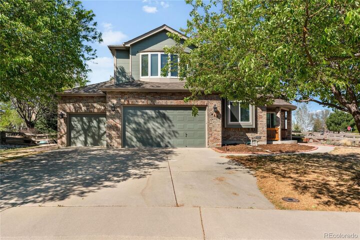 Property Photo:  480 Cougar Court  CO 80026 