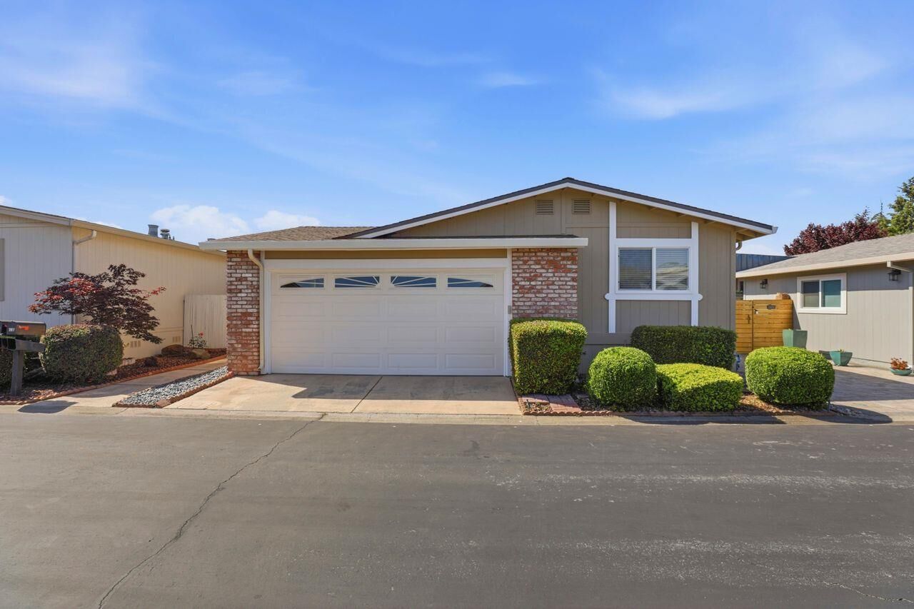Property Photo:  247 Harvest Lane 247  CA 95037 