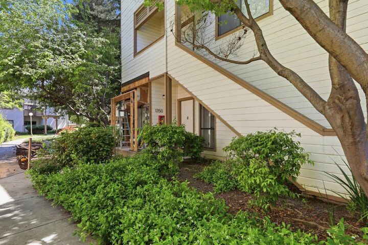 Property Photo:  1350 Fairway Entrance Drive  CA 95131 