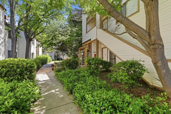 Property Photo:  1350 Fairway Entrance Drive  CA 95131 