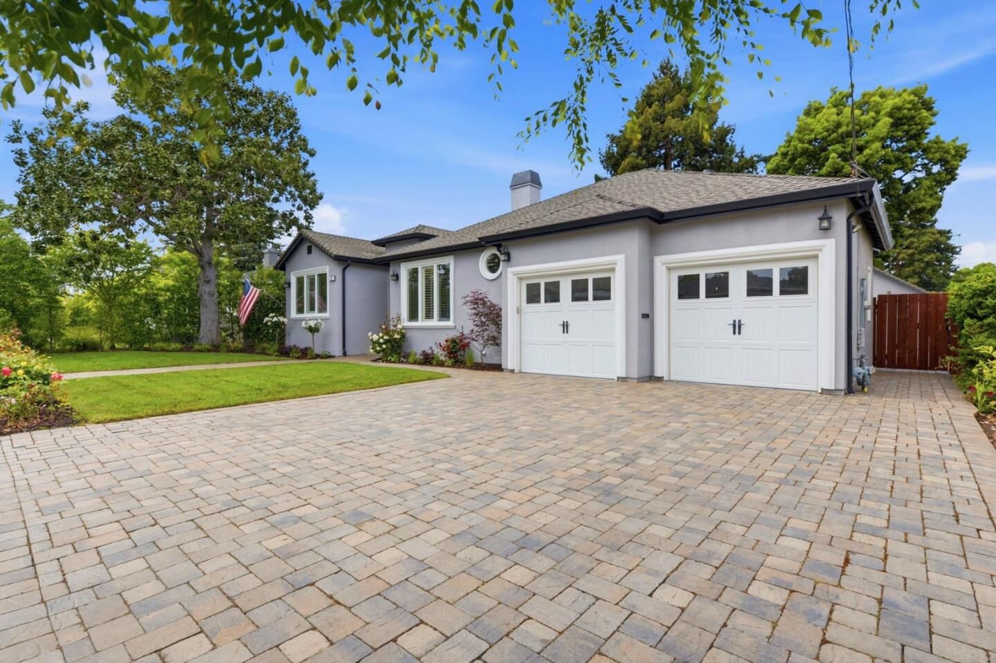 Property Photo:  142 30th Avenue  CA 94403 