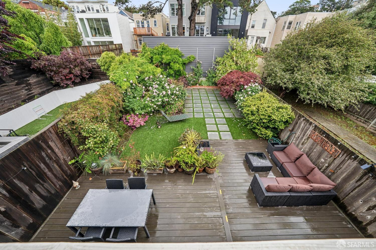 Property Photo:  748-750 Elizabeth Street  CA 94114 