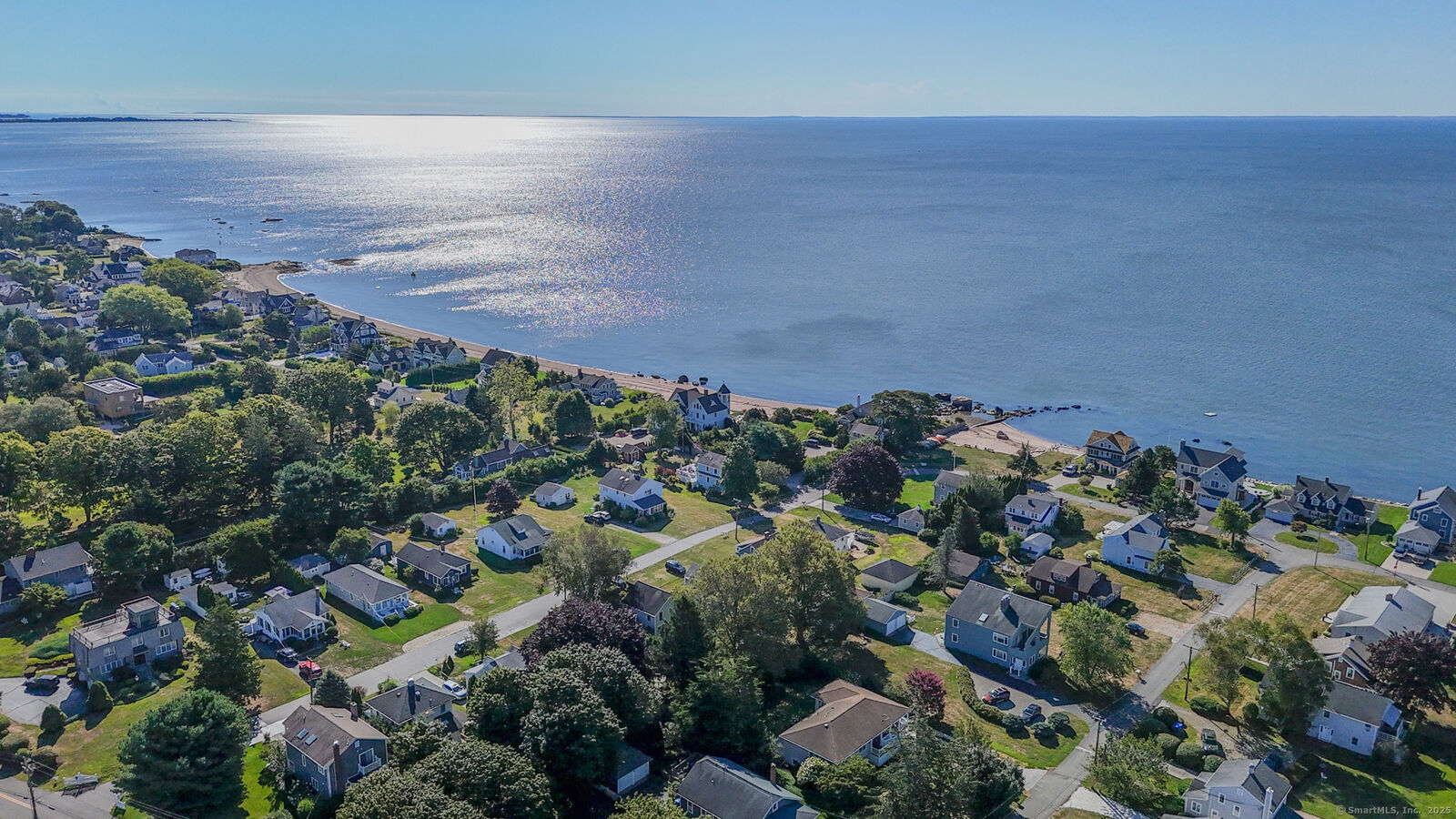 Property Photo:  15 Highland Terrace  CT 06443 