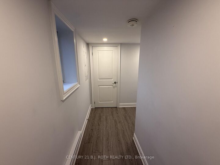 Photo de la propriété:  179 Patterson Road Lower Unit  ON L4N 4R7 