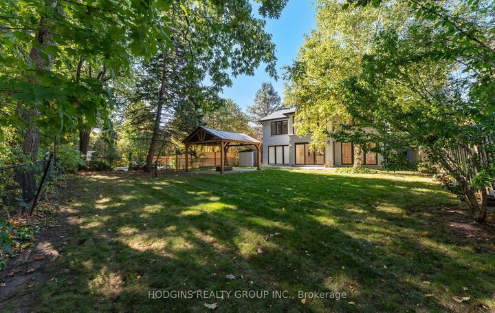 Property Photo: 1670 Caverly Court ON L5L 3L7
