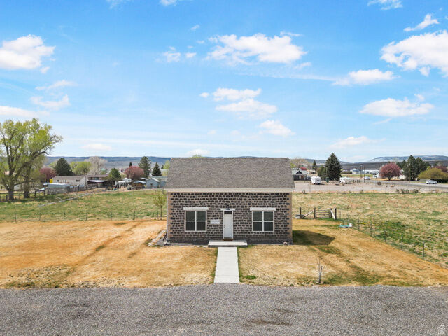 Property Photo:  275 N 200 E  UT 84747 