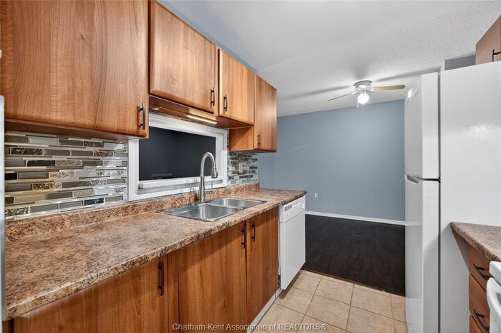 Property Photo: 202 Campus Parkway 306 ON N7M 4Y1