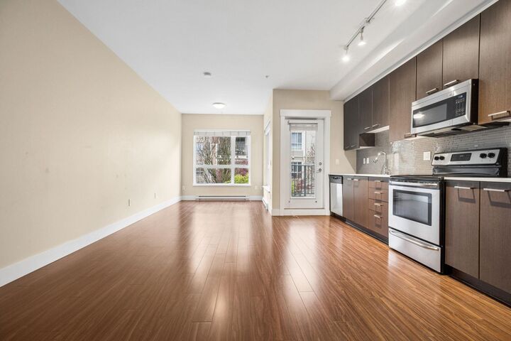 Property Photo: 2473 Atkins Avenue 206 BC V3C 0C4