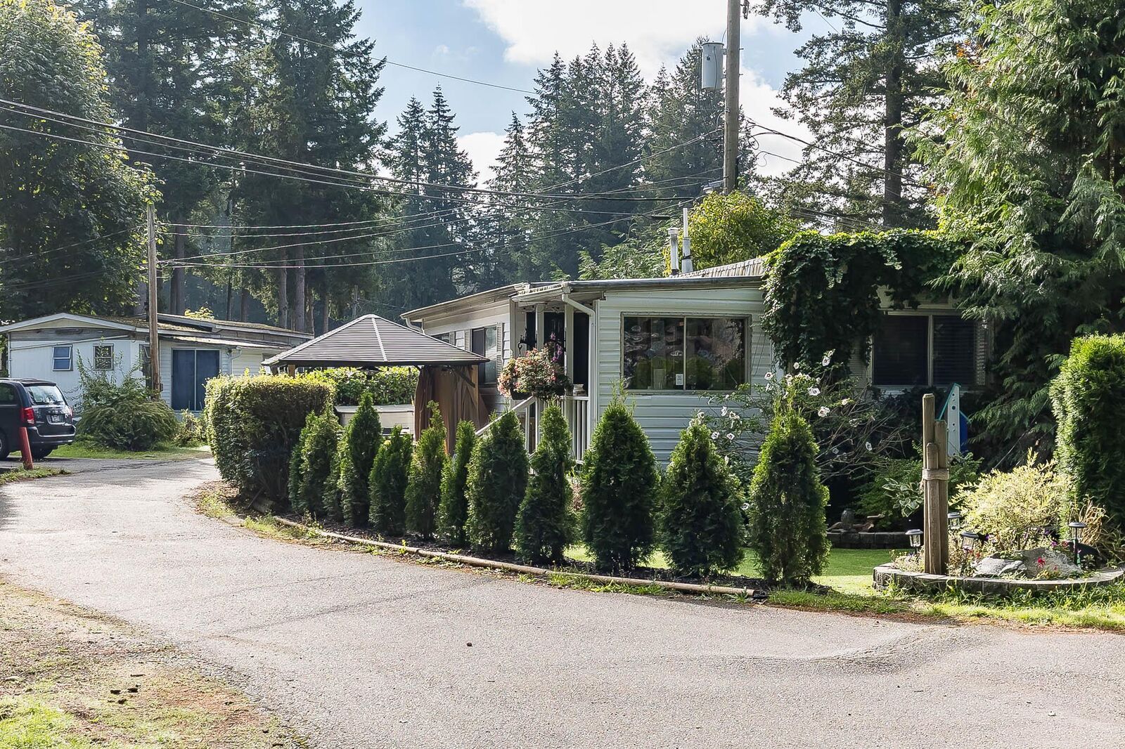 Property Photo: 20071 24 Avenue 51 BC V2Z 2A9