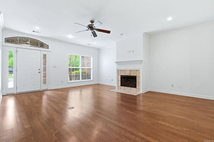 Property Photo:  27 Taylor Park Loop  AR 72211 
