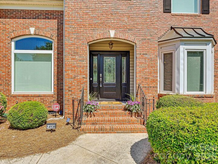 Property Photo:  14938 Hawick Manor Lane  NC 28134 