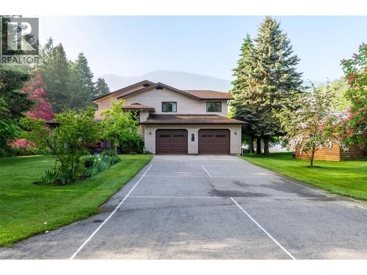 Property Photo:  6158 Redfish Road  BC V1L 6M9 
