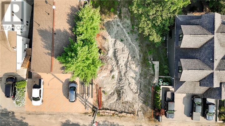 Property Photo:  21 Uphill Road  ON P3Y 1H9 