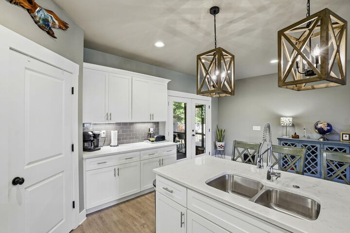 Property Photo:  8282 Calle Mio Street  FL 32566 