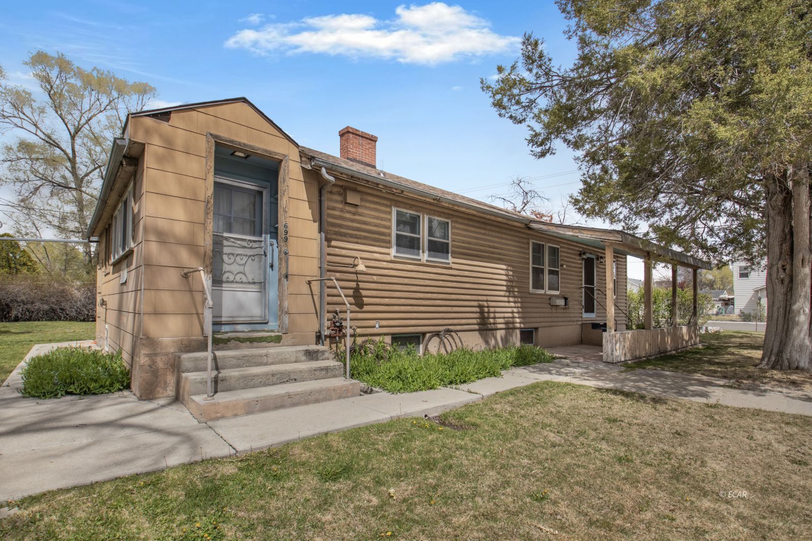 Property Photo:  699 Elm Street  NV 89801 