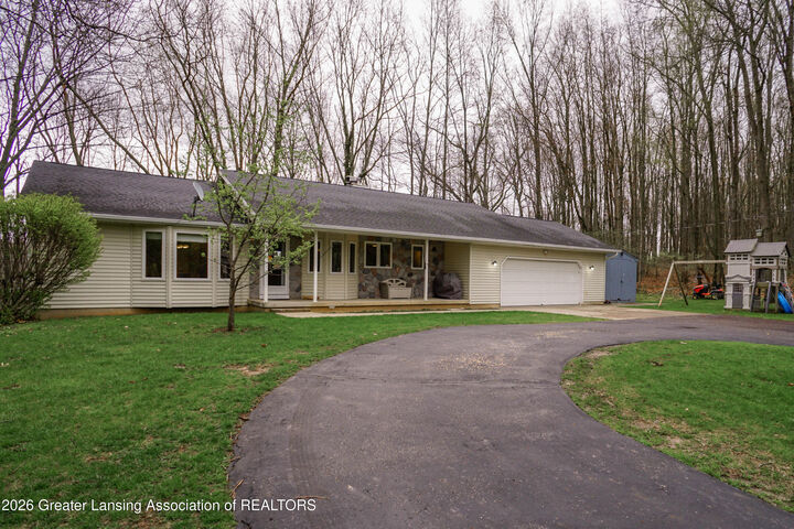 Property Photo:  6360 Lounsbury Road  MI 48895 