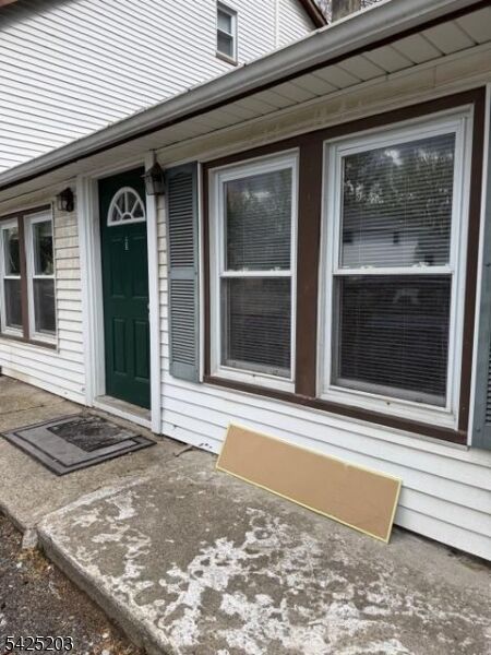 Property Photo:  195 197 Main St 1  NJ 07439 