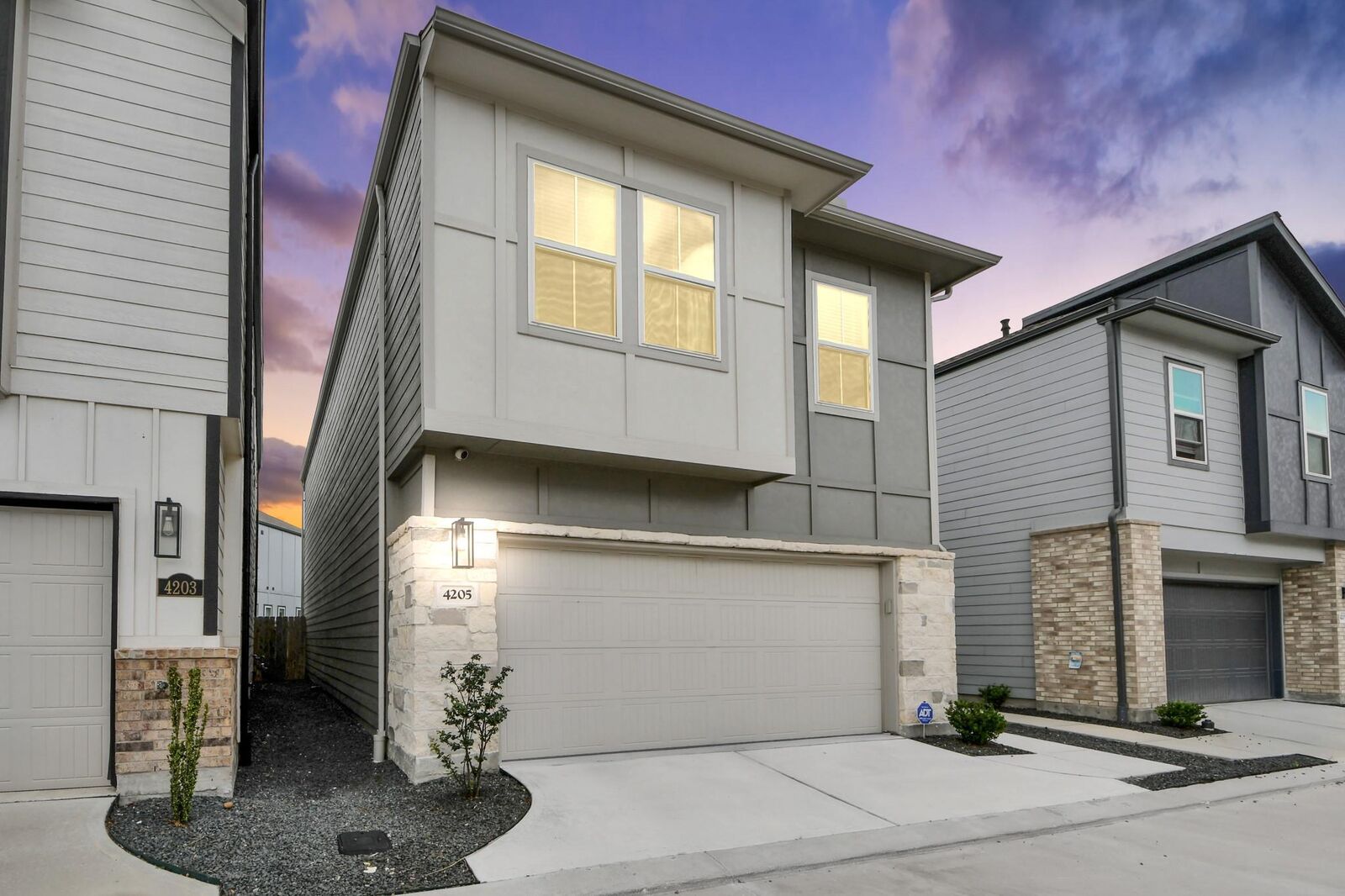 Property Photo:  4205 Hatch Silo Lane  TX 77080 