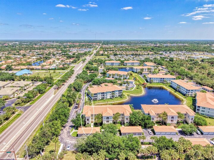 Property Photo:  900 San Lino Circle # 910  FL 34292 