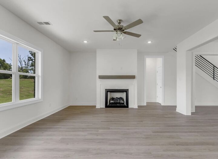 Property Photo:  45 Hughetta St  TN 38060 