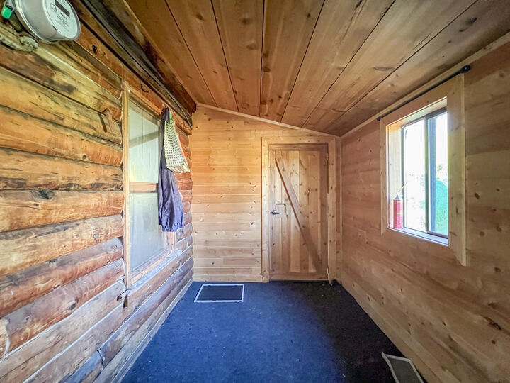 Property Photo:  331 Bonaparte Lake Rd  WA 98855 