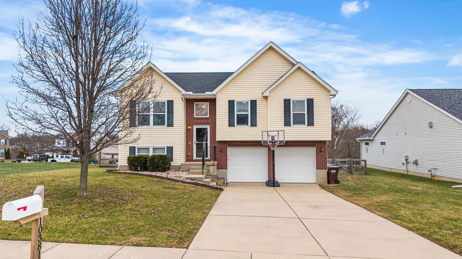 Property Photo:  10381 Chambersburg Drive  KY 41051 