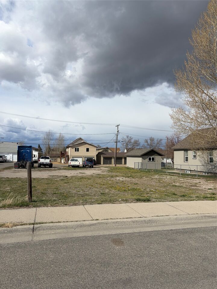 Property Photo:  N/A Phoenix Ave  MT 59601 