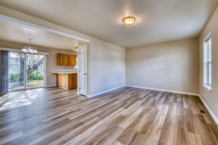 Property Photo:  420 N Daly Avenue  MT 59840 