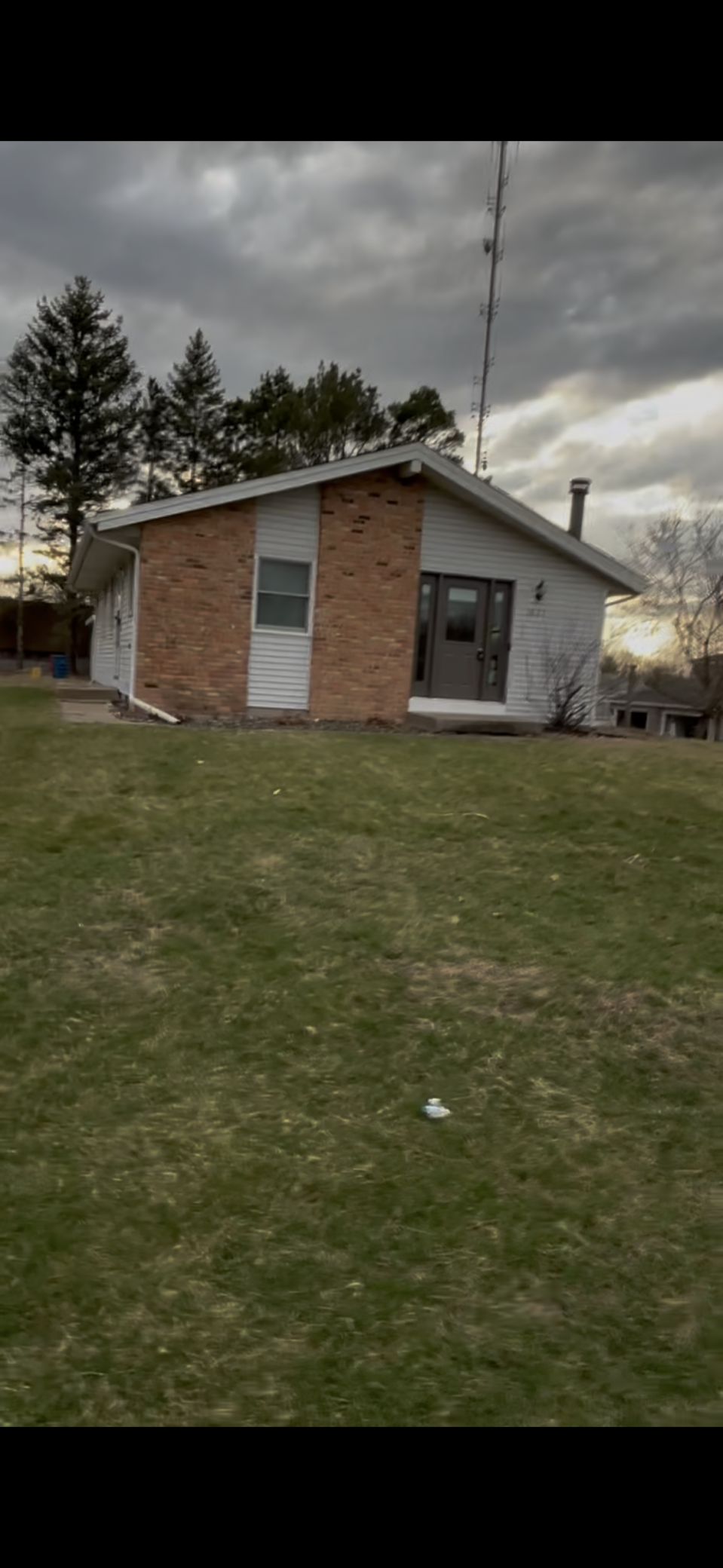 Property Photo:  1637 Flag Avenue N  MN 55427 