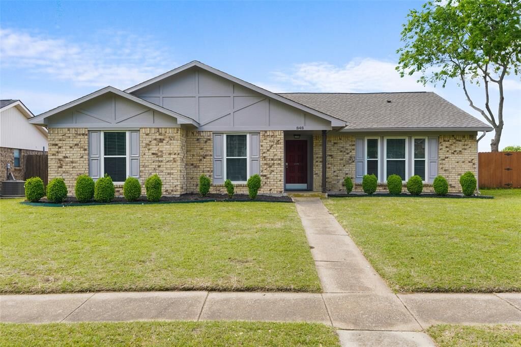 Property Photo:  848 Whitehall Drive  TX 75023 