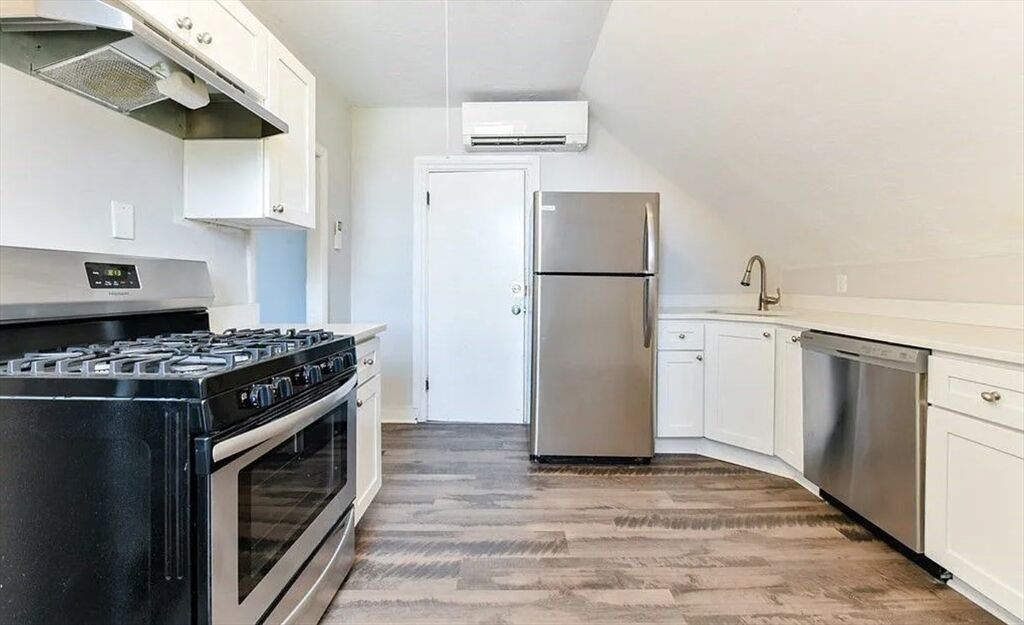 Property Photo:  47 Appleton St. 6  MA 02171 