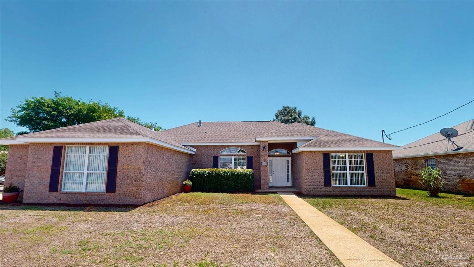 Property Photo:  8293 Onich Dr  FL 32566 