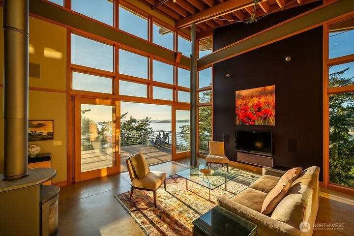 Property Photo:  89  Flint Road  WA 98261 