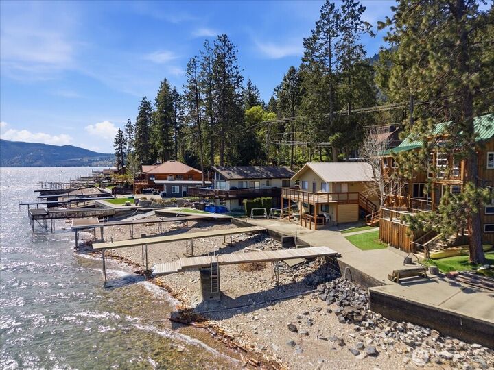 Property Photo:  12632 S Lakeshore Road  WA 98816 