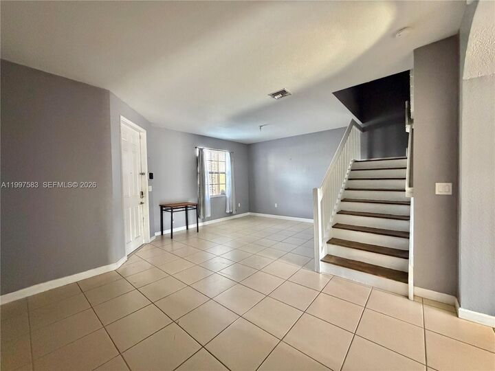 Property Photo:  419 SE 32nd Ter  FL 33033 