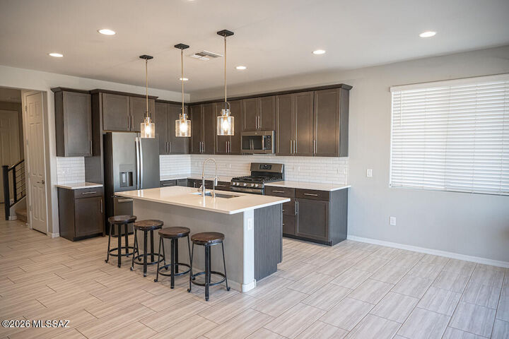 Property Photo:  12224 N Amberwood Place  AZ 85653 