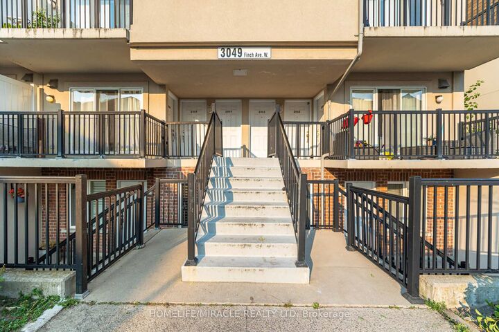 Property Photo: 3049 Finch Avenue W 2002 ON M9M 0A5