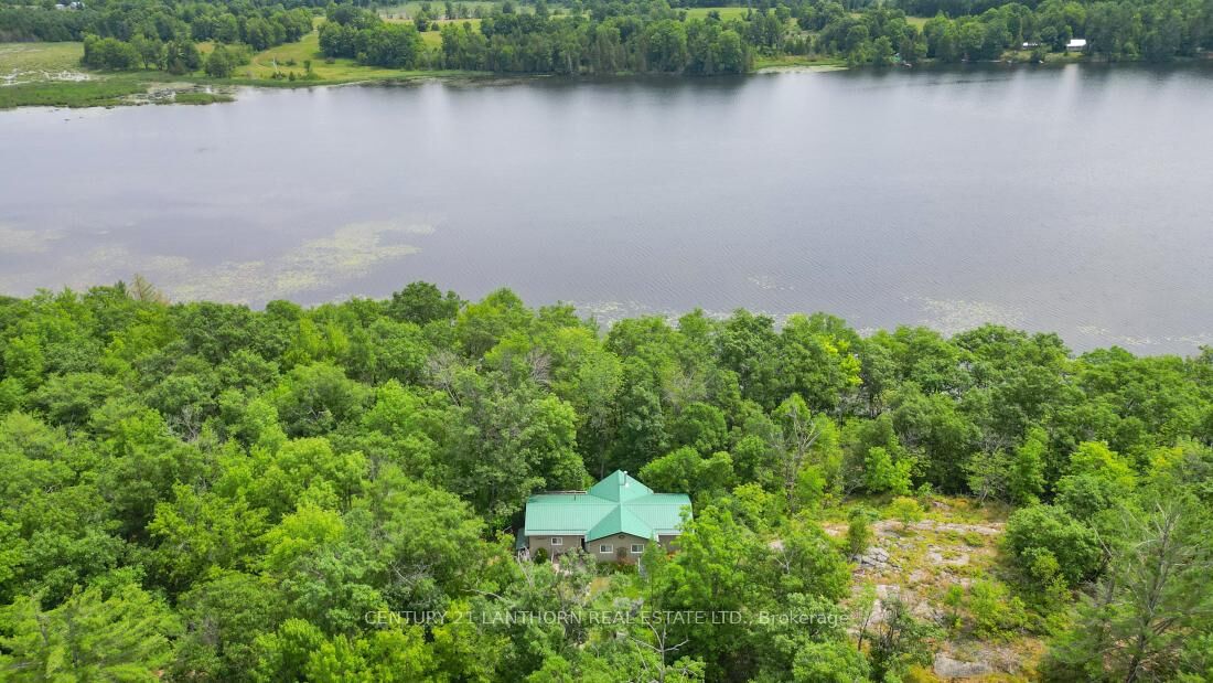 Property Photo:  656 A Yarrow Lane  ON K0K 2K0 
