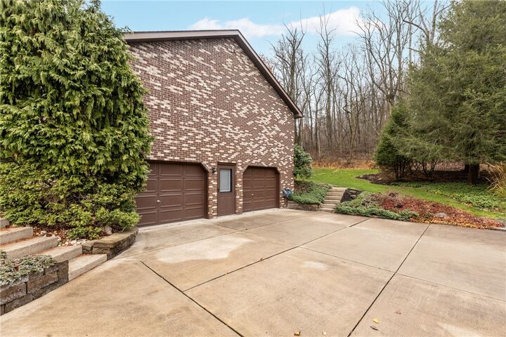 Property Photo:  6187 Baker School Rd  PA 15085 